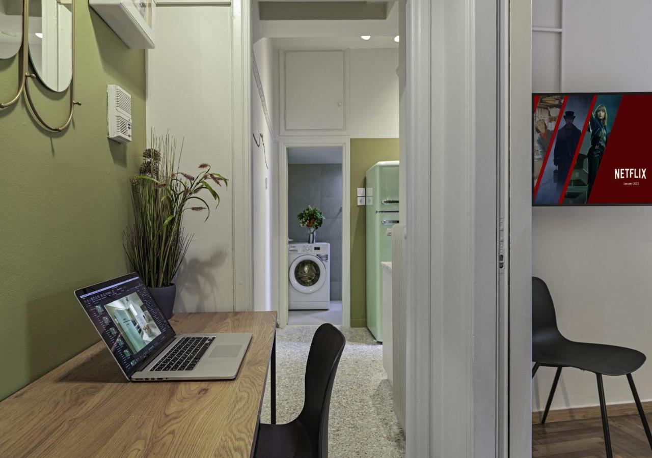 New Hidden Gem, A Studio At A Super Prime Location Atenas Exterior foto